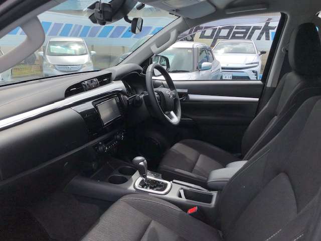 トヨタ ハイラックス ２．４ Ｚ ディーゼルターボ ４ＷＤ R4年 (甲信越・北陸) 99