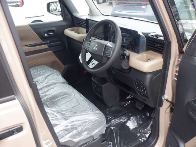 三菱 デリカ　ミニ ６６０ Ｔ プレミアム R8年 (東海) 99