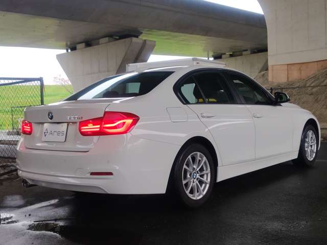 ＢＭＷ ３シリーズ ３２０ｄ H29年 (近畿) 99