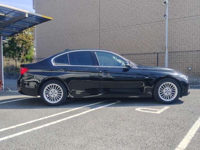 ＢＭＷ ３シリーズ ３２０ｉ　ラグジュアリー H28年 (近畿) 99