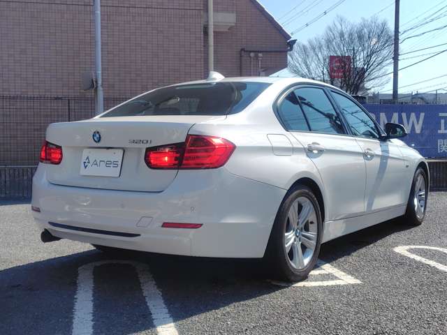 ＢＭＷ ３シリーズ ３２０ｉ　スポーツ H27年 (近畿) 99