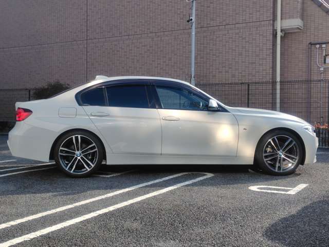 ＢＭＷ ３シリーズ ３２０ｉ　Ｍスポーツ　エディション　シャドー H29年 (近畿) 99
