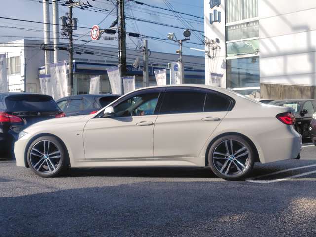 ＢＭＷ ３シリーズ ３２０ｉ　Ｍスポーツ　エディション　シャドー H29年 (近畿) 99