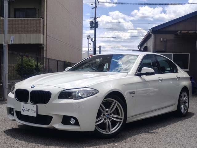 ＢＭＷ ５シリーズ ５２３ｉ　Ｍスポーツ　ザ　ピーク H29年 (近畿) 99