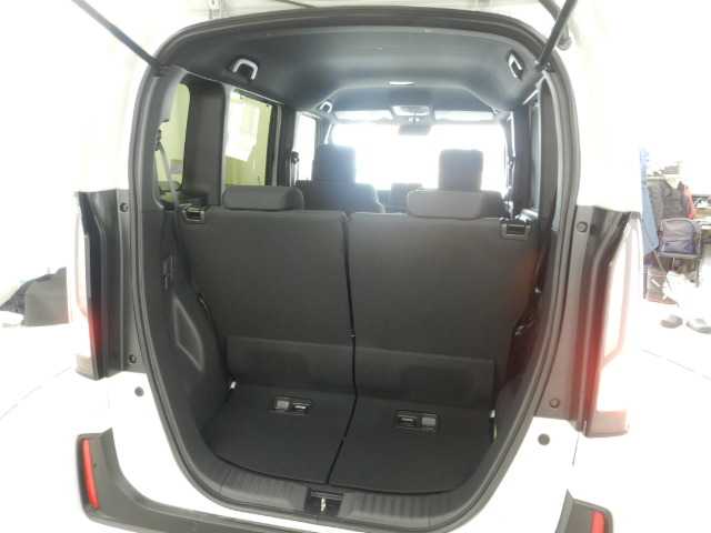 ホンダ Ｎ　ＢＯＸ カスタム ６６０ R8年 (九州・沖縄) 99