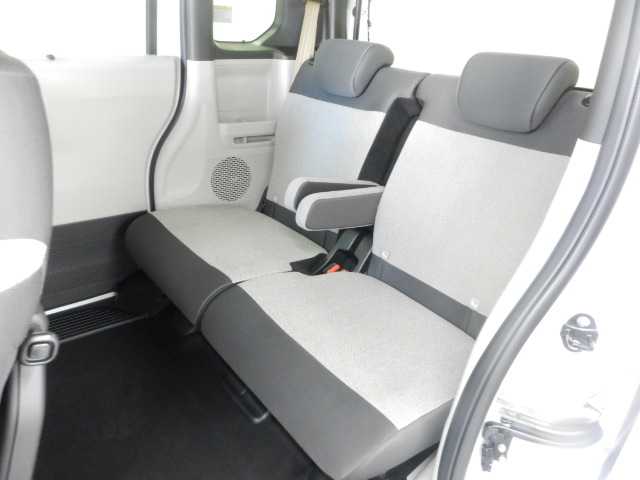 ホンダ Ｎ　ＢＯＸ ６６０ R8年 (九州・沖縄) 99