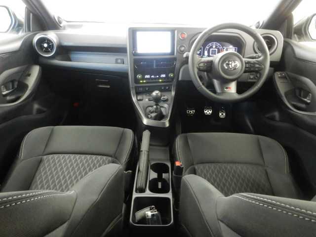 トヨタ ＧＲヤリス １．６ ＲＺ ４ＷＤ R7年 (九州・沖縄) 99