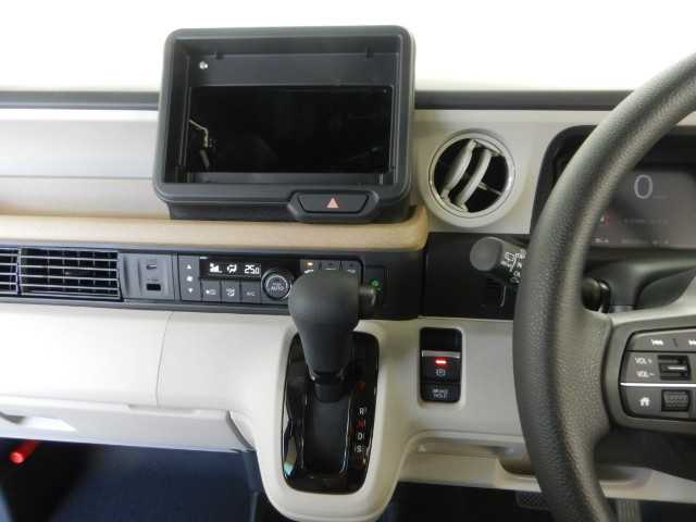 ホンダ Ｎ　ＢＯＸ ６６０ R8年 (九州・沖縄) 99
