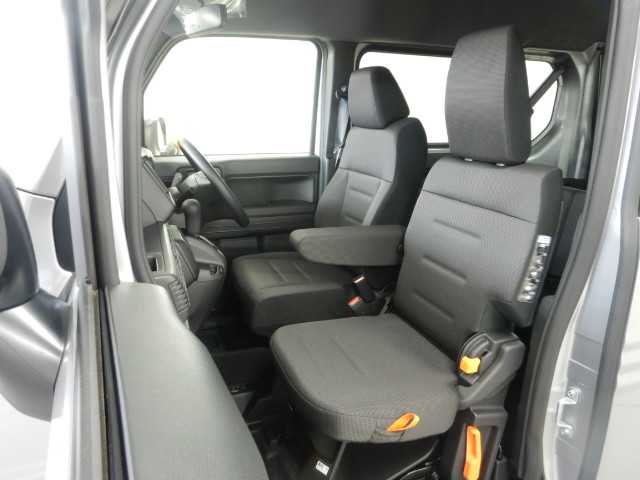 ホンダ Ｎ−ＶＡＮ ６６０ Ｌ R7年 (九州・沖縄) 99