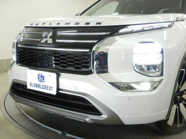 三菱 アウトランダーＰＨＥＶ ＰＨＥＶ ２．４ Ｐ ４ＷＤ R7年 (九州・沖縄) 99