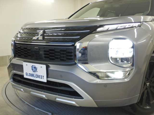 三菱 アウトランダーＰＨＥＶ ＰＨＥＶ ２．４ Ｐ ４ＷＤ R4年 (九州・沖縄) 99
