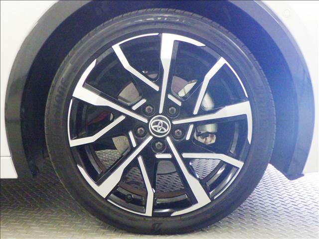 トヨタ プリウスＰＨＶ ２．０ プラグインハイブリッド Ｚ R5年 (九州・沖縄) 99