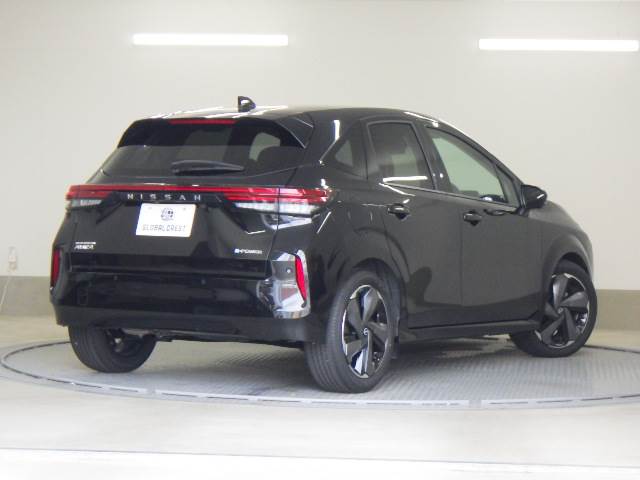 日産 ノートオーラ １．２ Ｇ レザーエディション R5年 (九州・沖縄) 99