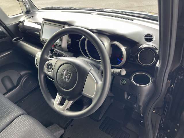 ホンダ Ｎ　ＢＯＸ ６６０ カスタムＧ Ｌパッケージ H28年 (近畿) 99