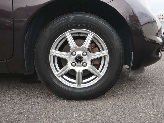 日産 ノート １．２ メダリスト H25年 (九州・沖縄) 99
