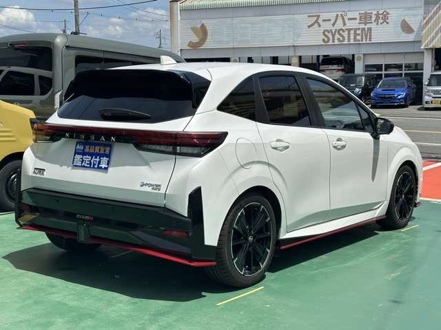日産 ノートオーラ １．２ ＮＩＳＭＯ チューンド Ｅ－ＰＯＷＥＲ ４ＷＤ R7年 (東海) 99