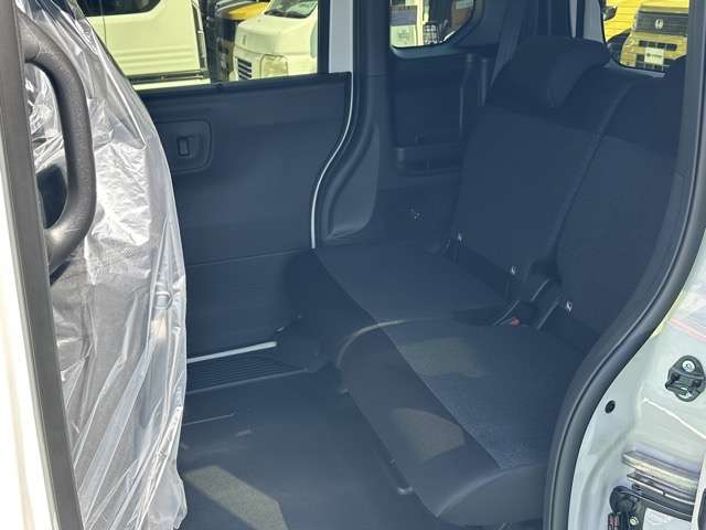 ホンダ Ｎ　ＢＯＸ カスタム ６６０ R8年 (東海) 99