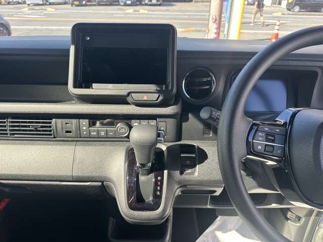 ホンダ Ｎ　ＢＯＸ カスタム ６６０ R8年 (東海) 99