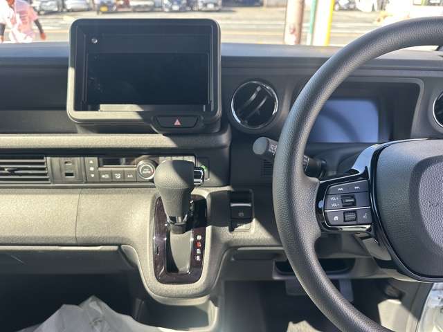 ホンダ Ｎ　ＢＯＸ カスタム ６６０ R8年 (東海) 99