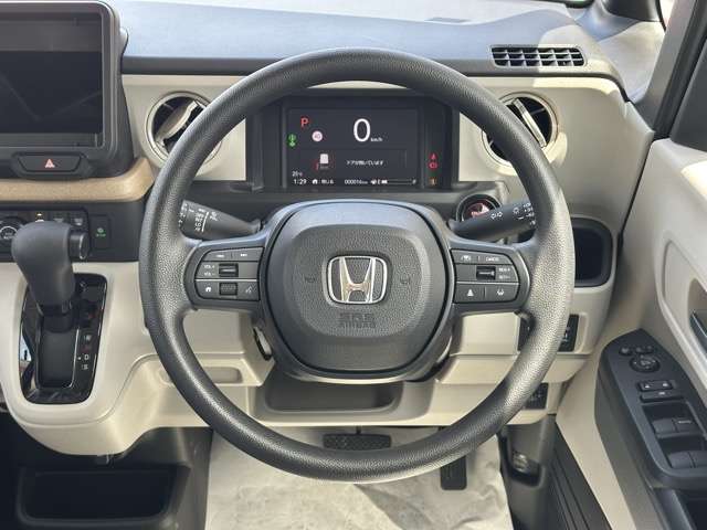 ホンダ Ｎ　ＢＯＸ ６６０ ファッションスタイル ２トーン R8年 (東海) 99