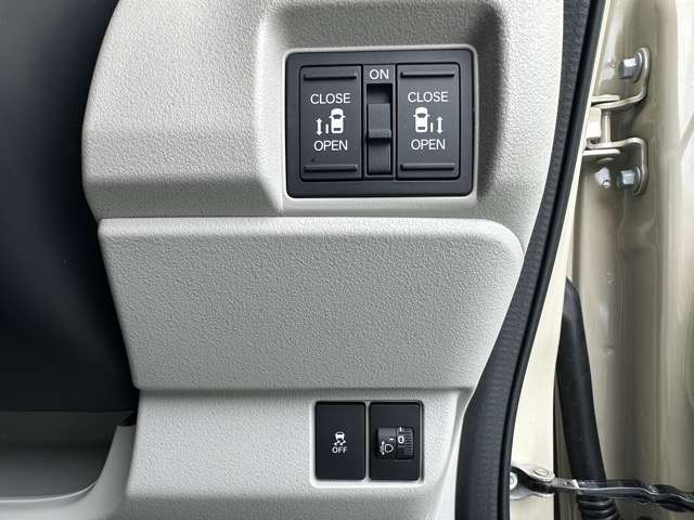 ホンダ Ｎ　ＢＯＸ ６６０ ファッションスタイル モノトーン R7年 (東海) 99