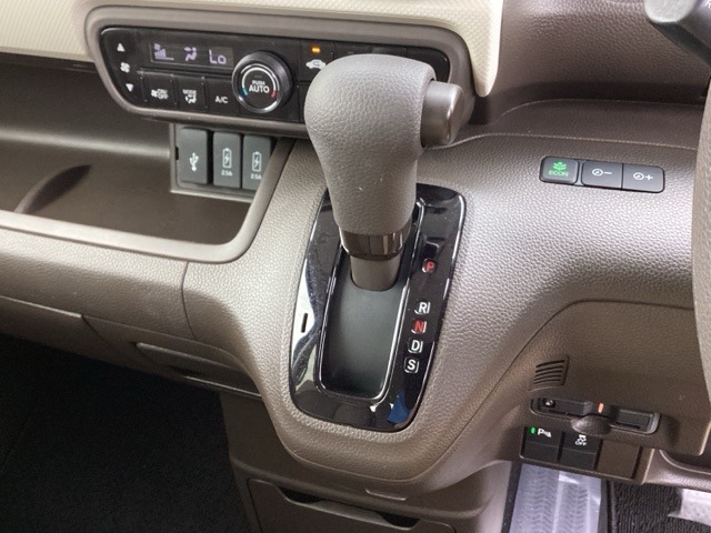 ホンダ Ｎ　ＢＯＸ ６６０ Ｌ R3年 (九州・沖縄) 99