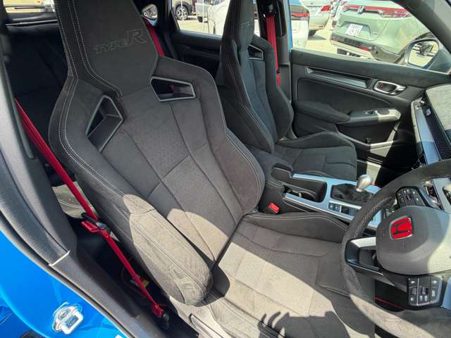 ホンダ シビック ２．０ レーシングブラックパッケージ R8年 (九州・沖縄) 99