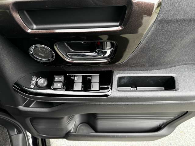 ホンダ Ｎ　ＢＯＸ ６６０ Ｇ Ｌ ホンダセンシング R1年 (九州・沖縄) 99