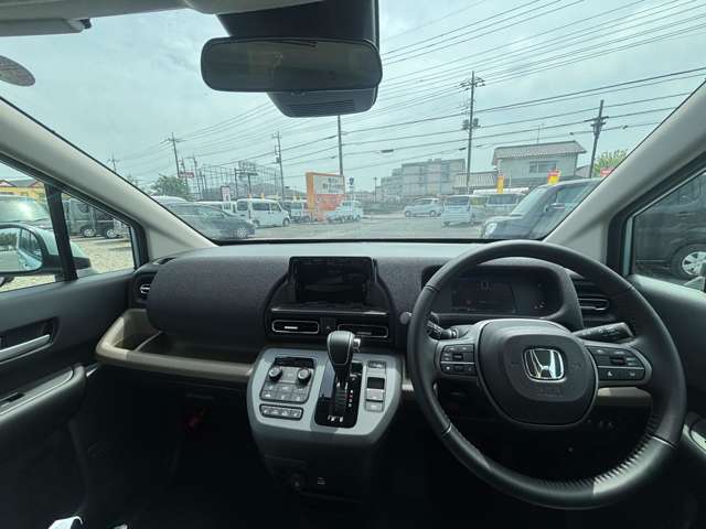 ホンダ フリード　ハイブリッド １．５ Ｅ：ＨＥＶ エアー ＥＸ R8年 (関東) 99