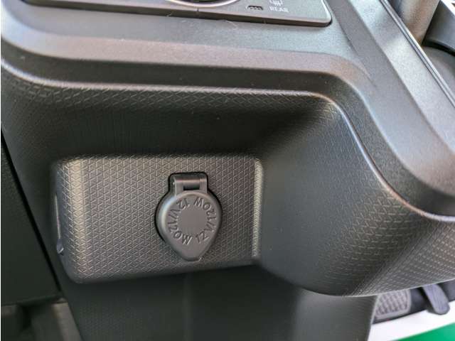 ダイハツ タント ６６０ Ｌ R8年 (関東) 99