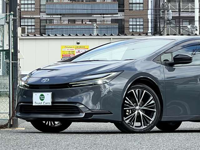 トヨタ プリウス ２．０ Ｚ R5年 (近畿) 99