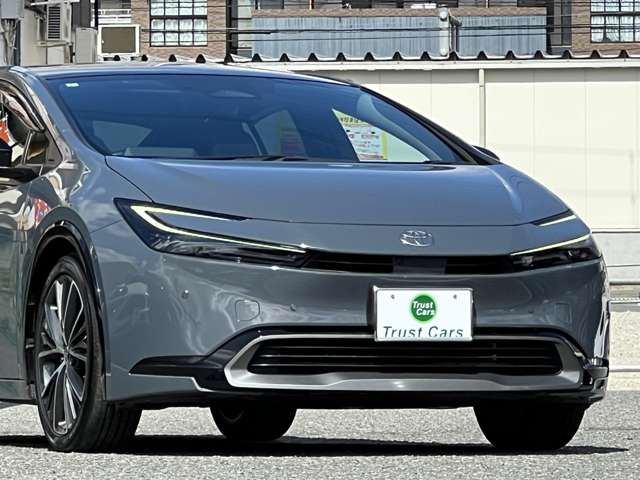 トヨタ プリウス ２．０ Ｚ R5年 (近畿) 99