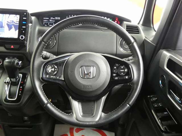 ホンダ Ｎ　ＢＯＸ カスタム ６６０ Ｌ ターボ スタイルプラス ブラック ４ＷＤ R4年 (東北) 99