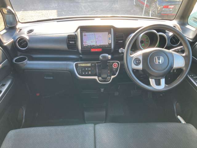 ホンダ Ｎ　ＢＯＸ ６６０ Ｇ ＳＳパッケージ H25年 (九州・沖縄) 99