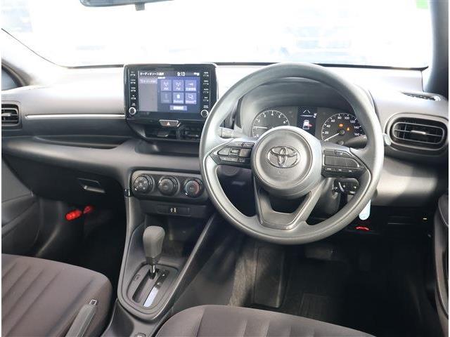 トヨタ ヤリス １．０ Ｘ R3年 (東海) 99