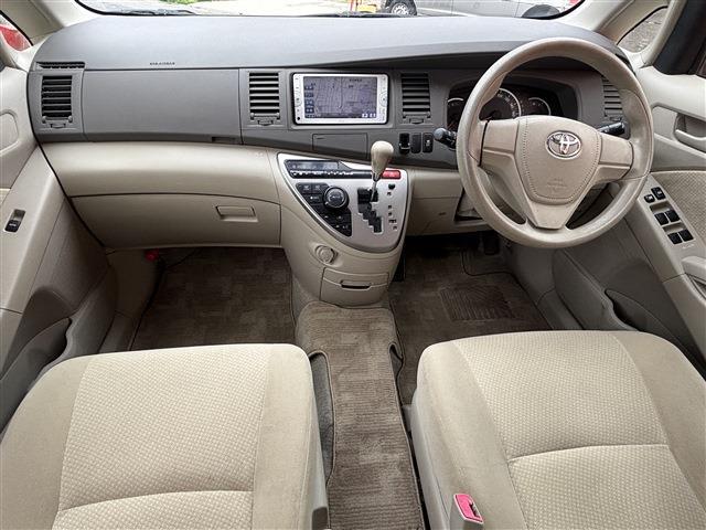 トヨタ アイシス １．８ Ｌ Ｘセレクション H25年 (東海) 99