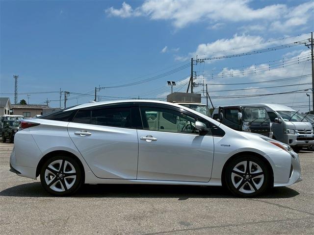 トヨタ プリウス １．８ Ｓ ツーリングセレクション H28年 (関東) 99