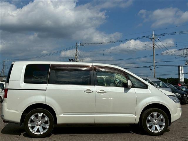 三菱 デリカ　Ｄ：５ ２．２ Ｄ パワーパッケージ ディーゼルターボ ４ＷＤ H30年 (関東) 99