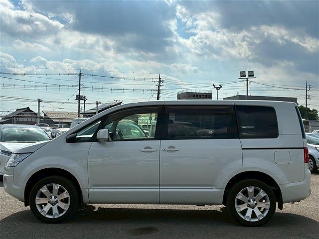 三菱 デリカ　Ｄ：５ ２．２ Ｄ パワーパッケージ ディーゼルターボ ４ＷＤ H30年 (関東) 99