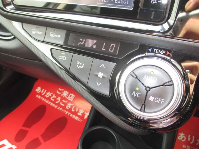 トヨタ アクア １．５ Ｘ－ＵＲＢＡＮ H27年 (甲信越・北陸) 99