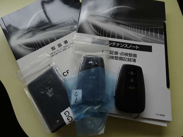 トヨタ クラウン　ハイブリッド ハイブリッド ２．５ ＲＳ アドバンス R4年 (東海) 99