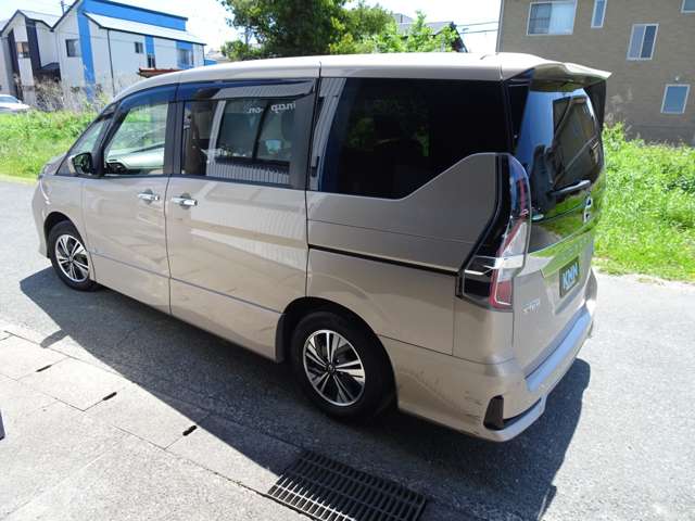 日産 セレナ １．２ Ｅ－ＰＯＷＥＲ ハイウェイスター Ｖ R3年 (東海) 99