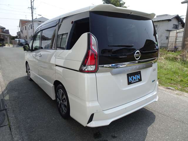 日産 セレナ ２．０ ハイウェイスター H29年 (東海) 99
