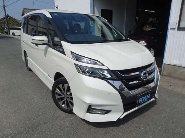 日産 セレナ ２．０ ハイウェイスター H29年 (東海) 99