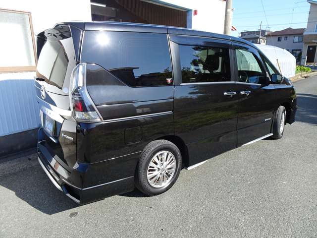 日産 セレナ １．２ Ｅ－ＰＯＷＥＲ ＡＵＴＥＣＨ H30年 (東海) 99