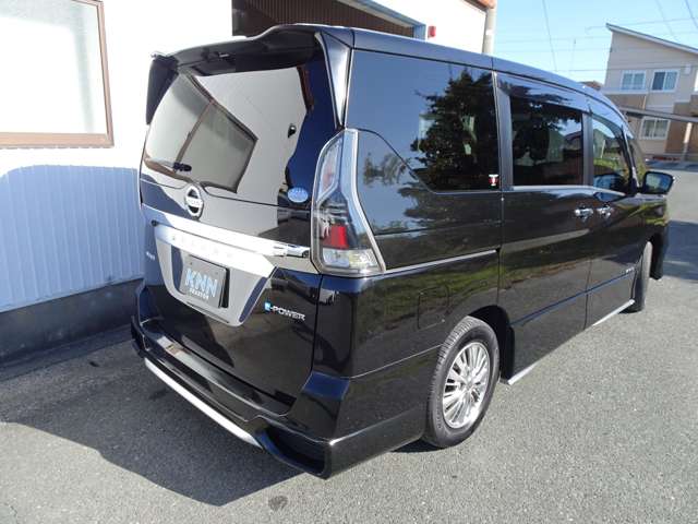 日産 セレナ １．２ Ｅ－ＰＯＷＥＲ ＡＵＴＥＣＨ H30年 (東海) 99