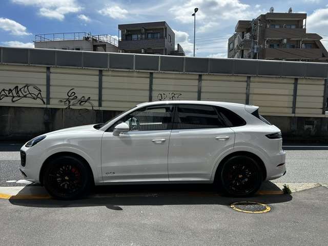 ポルシェ カイエン ＧＴＳ ティプトロニックＳ ４ＷＤ R4年 (関東) 99