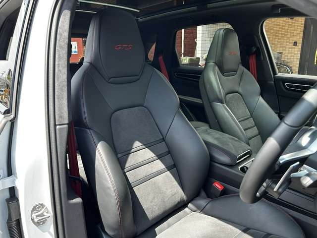 ポルシェ カイエン ＧＴＳ ティプトロニックＳ ４ＷＤ R4年 (関東) 99