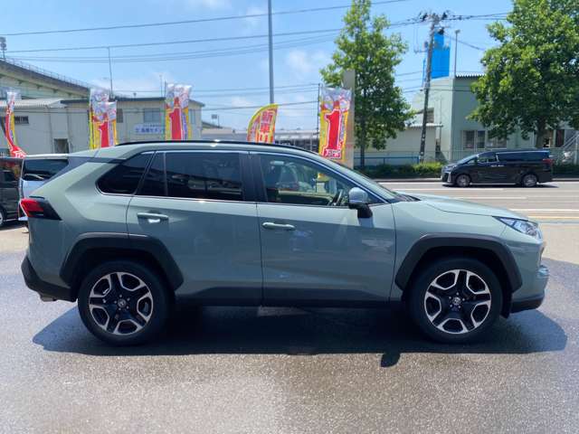 トヨタ ＲＡＶ４ ２．０ アドベンチャー ４ＷＤ R2年 (東北) 99