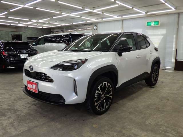 トヨタ ヤリスクロス　ハイブリッド １．５ ハイブリッド Ｚ Ｅ－ＦＯＵＲ ４ＷＤ R7年 (東北) 99